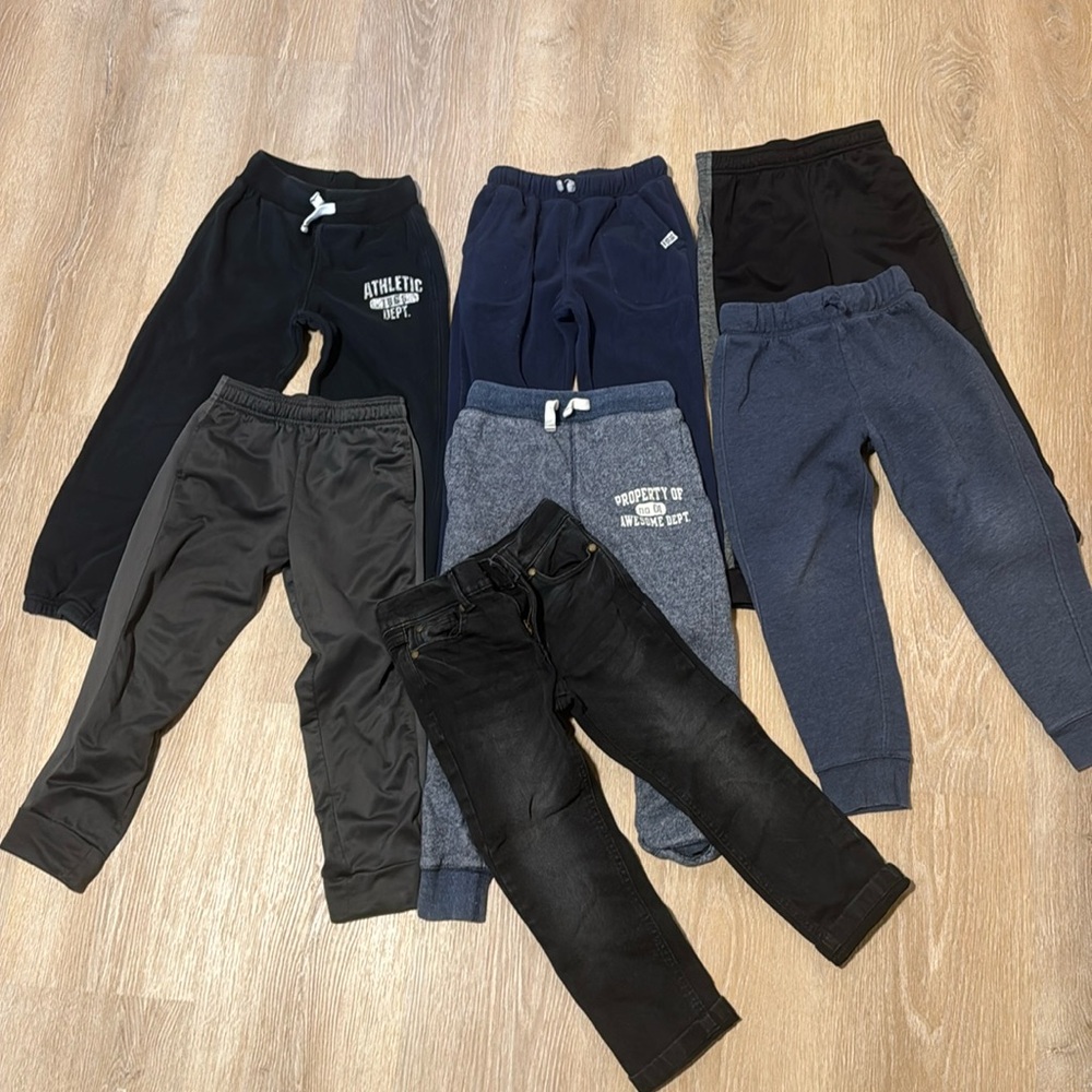 👖💙Lot of 7 Pairs of Boy’s Pants Size 6💙👖